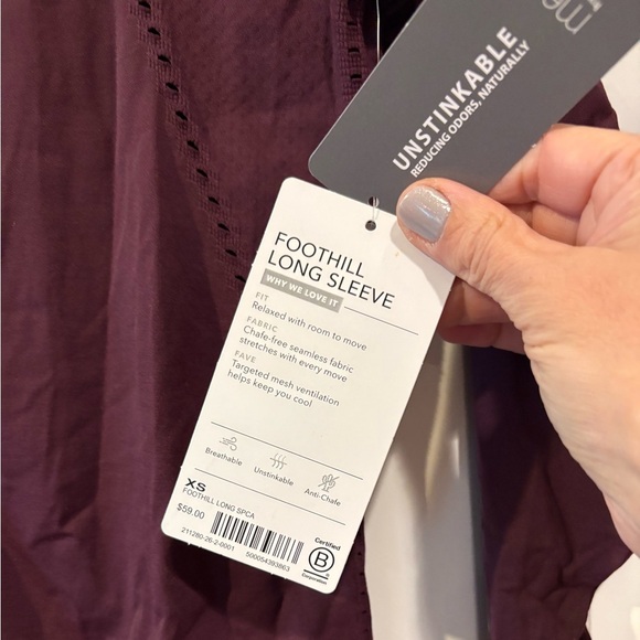 Athleta Foothill Long Sleeve Top in Maroon New - Picture 3 of 7